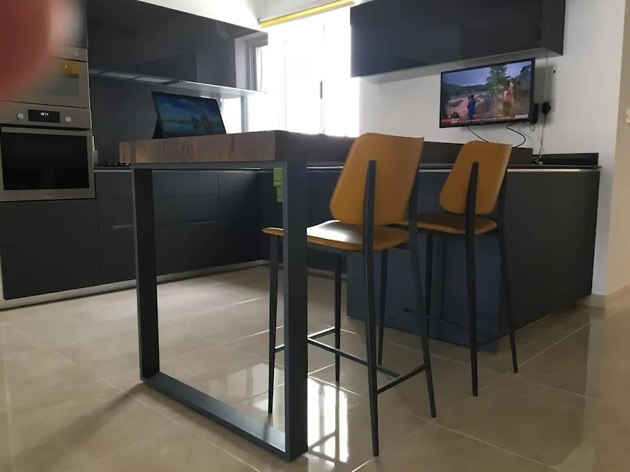 Champagne Supernova Penthouse Apartment Santa Vennera Malta